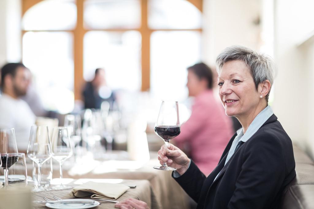 Hotel Restaurant Au Sauvage Fribourg Dış mekan fotoğraf