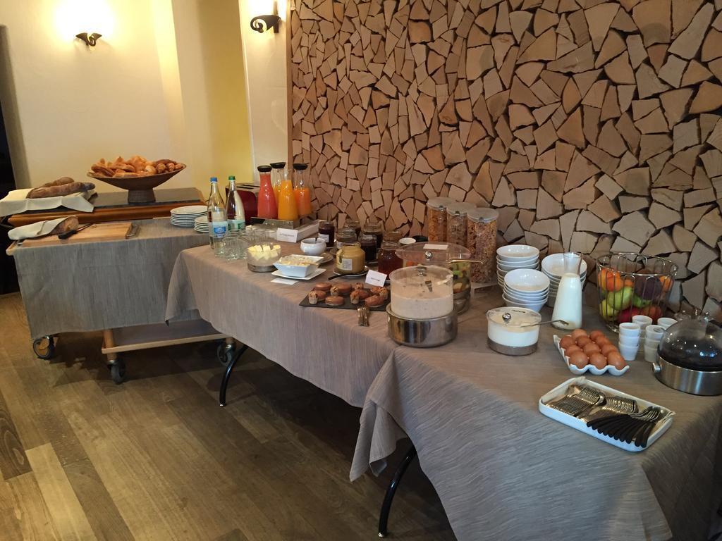 Hotel Restaurant Au Sauvage Fribourg Dış mekan fotoğraf
