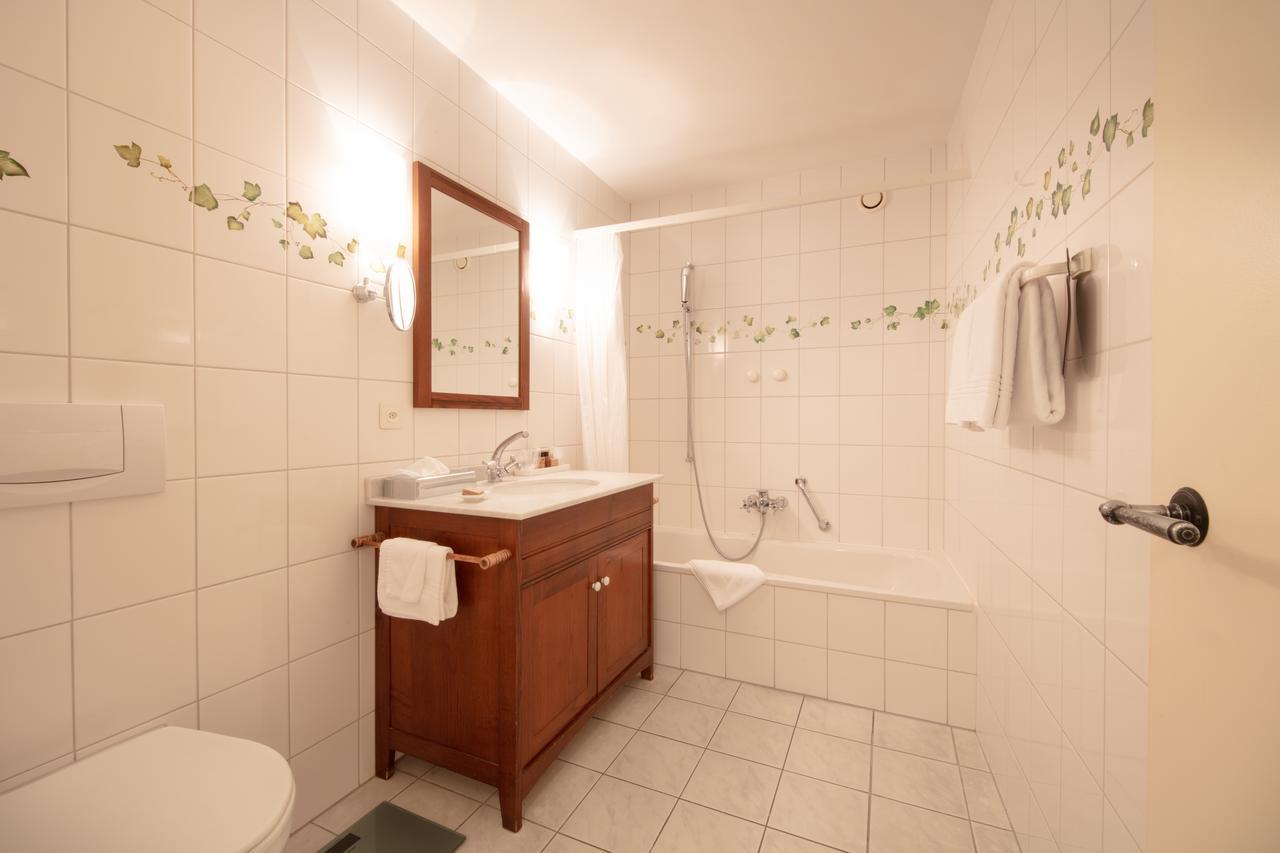 Hotel Restaurant Au Sauvage Fribourg Dış mekan fotoğraf